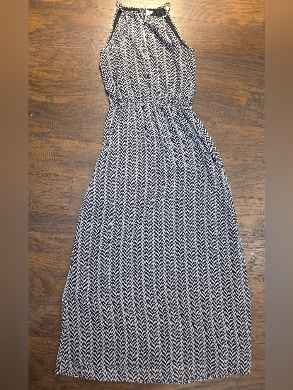 Black & White Chevron Maxi Dress - Women's Sleeveless Summer Dress